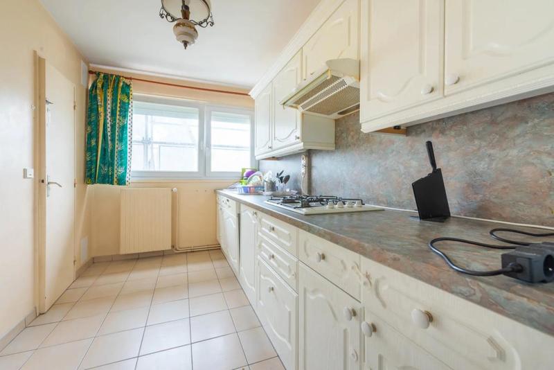 Appartement - 82 m² - 4 pièces