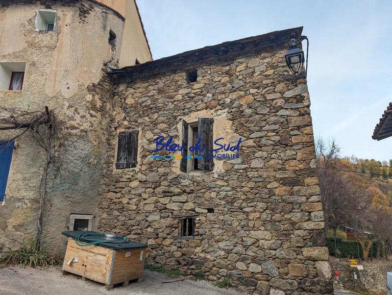 Maison de village - 100 m² - 4 pièces