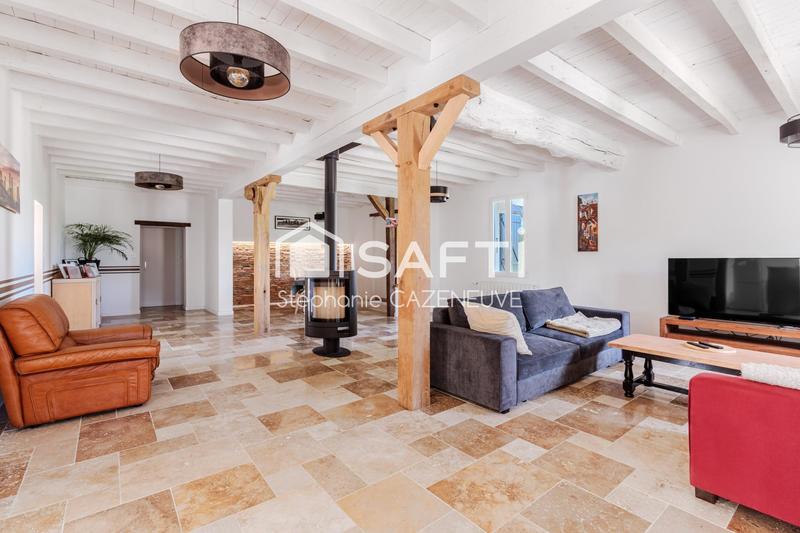 Maison - 440 m² - 11 pièces