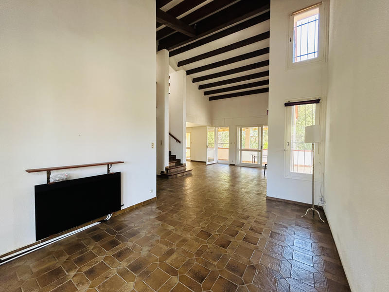 Maison - 184 m² - 5 pièces