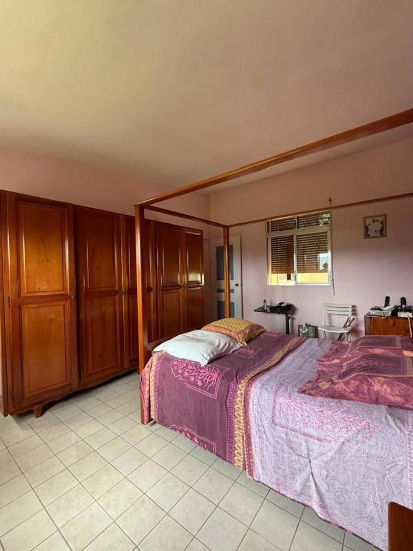 Maison - 161 m² - 6 pièces