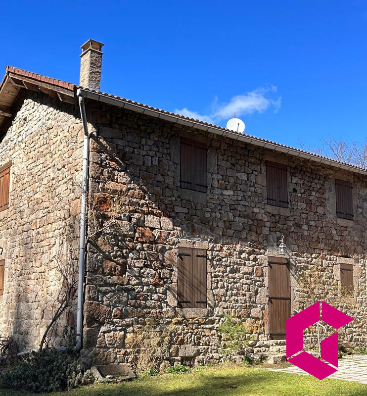 Maison - 130 m² - 4 pièces