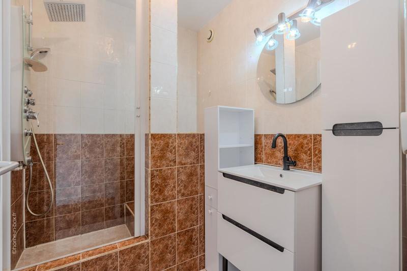 Appartement - 77 m² - 4 pièces