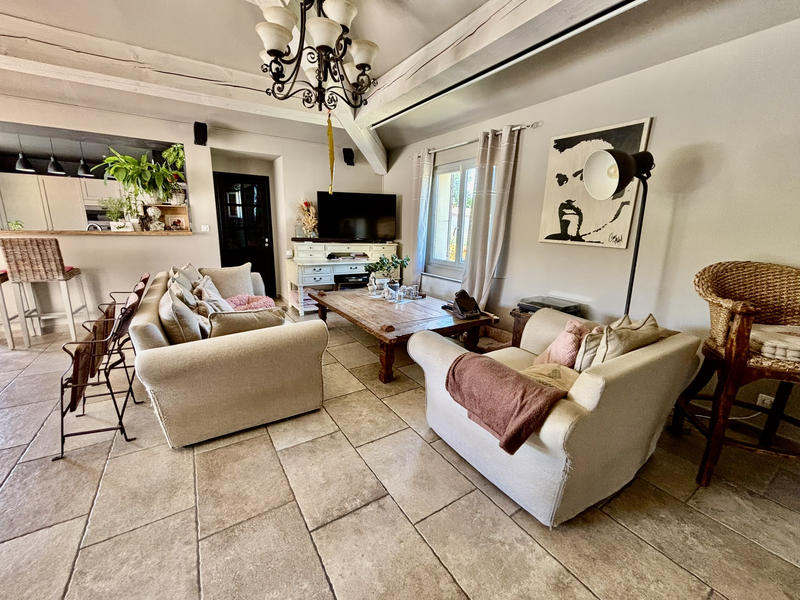 Entrepôt - 360 m² - 6 pièces