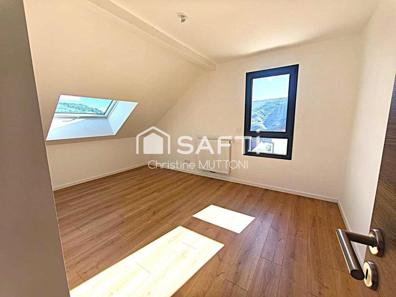 Maison - 120 m² - 6 pièces