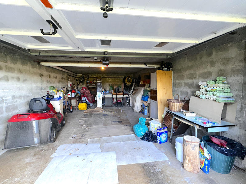 Maison - 260 m² - 8 pièces