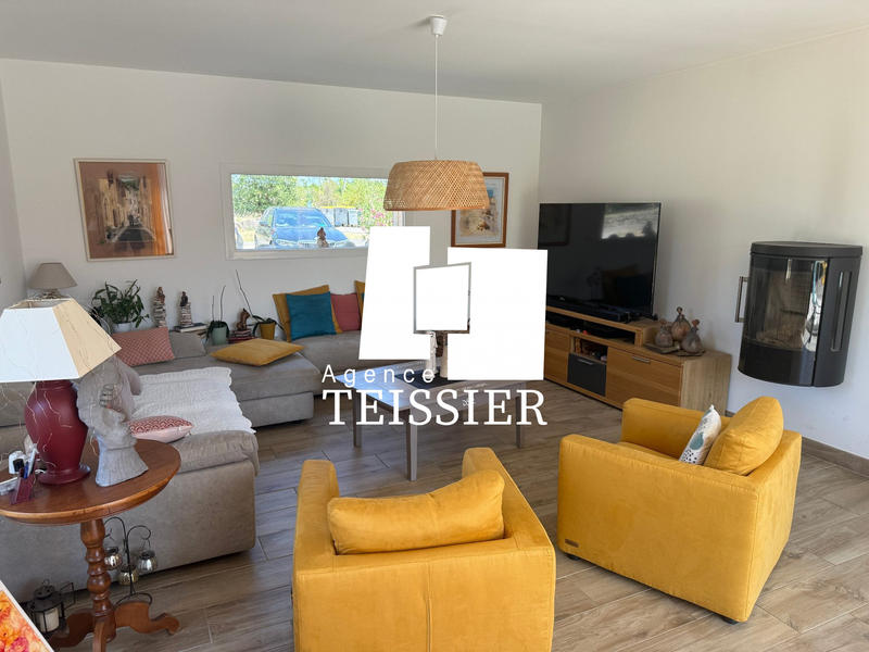 Villa - 151 m² - 6 pièces