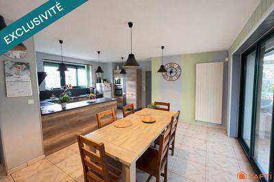 Maison - 269 m² - 11 pièces