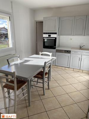 Maison - 140 m² - 6 pièces