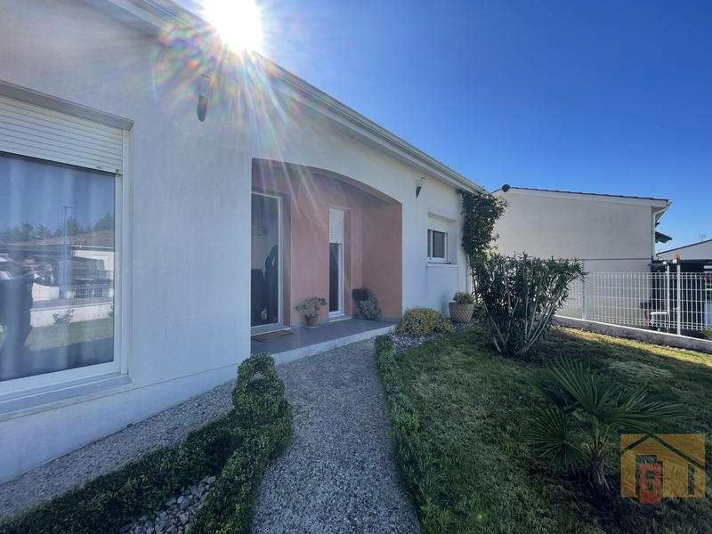 Maison - 77 m² - 3 pièces