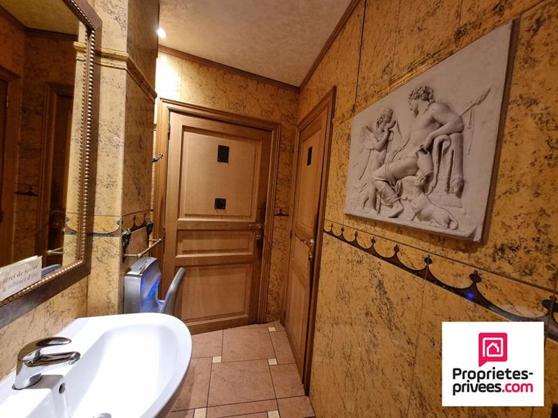 Immeuble - 1 026 m² - 17 pièces