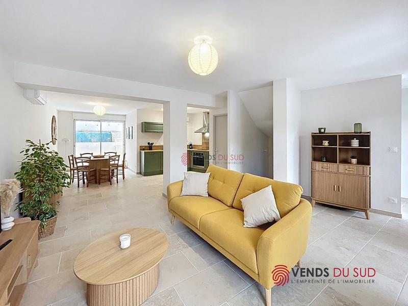 Maison - 90 m² - 4 pièces