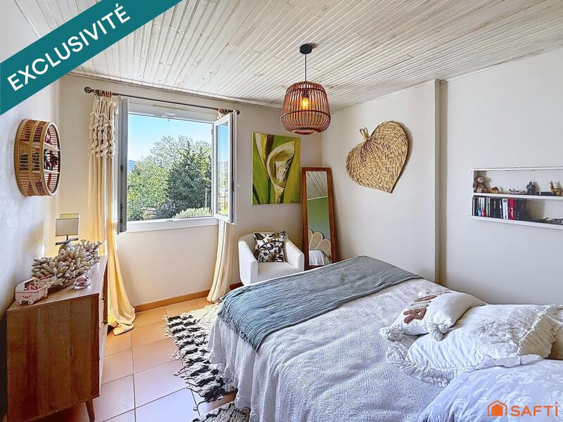 Maison - 120 m² - 5 pièces