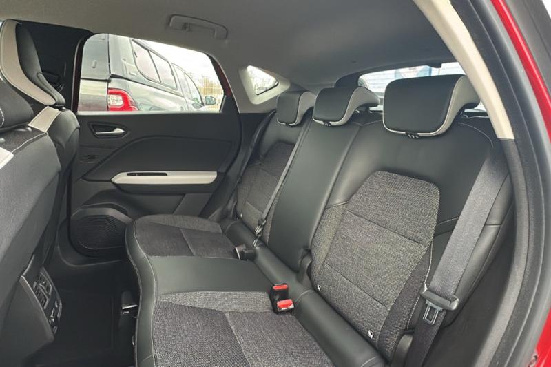 Renault Captur 1.3 Tce 155 Edc 7 Intens