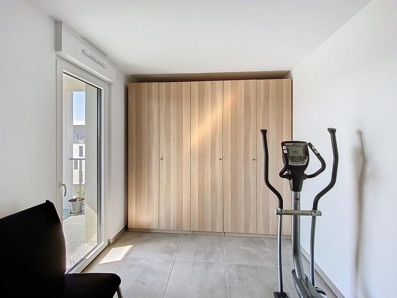 Appartement - 100 m² - 4 pièces