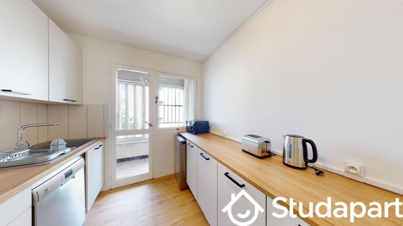 Chambre - 10 m² - 1 pièce