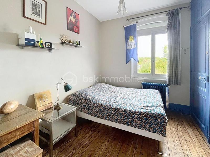 Maison de maîtres - 256 m² - 9 pièces