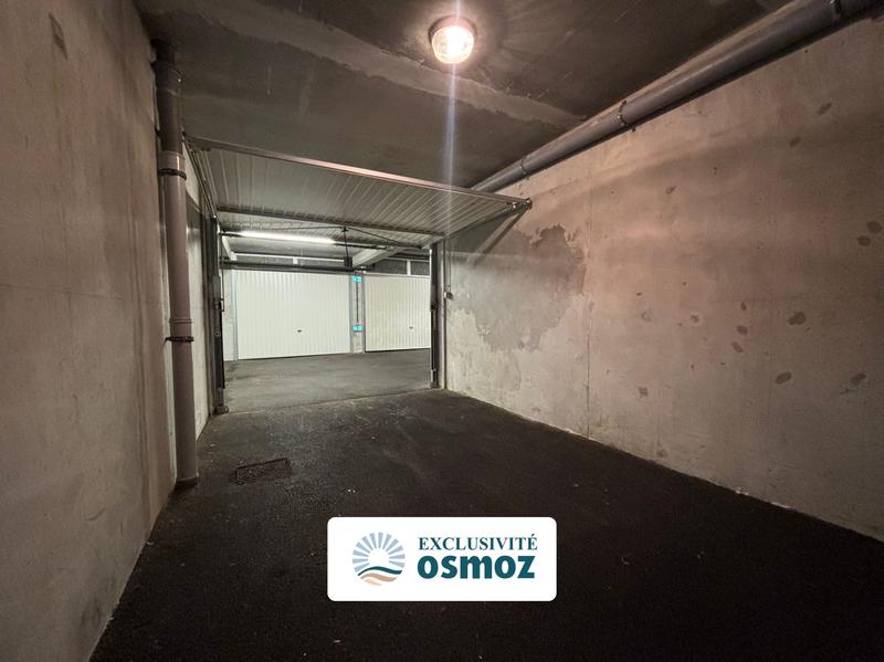 Parking / Garage - 14 m²