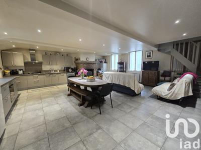 Maison - 124 m² - 5 pièces