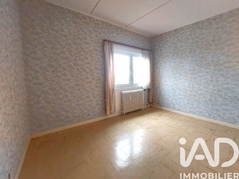 Maison - 99 m² - 5 pièces