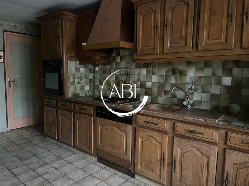 Maison - 105 m² - 4 pièces