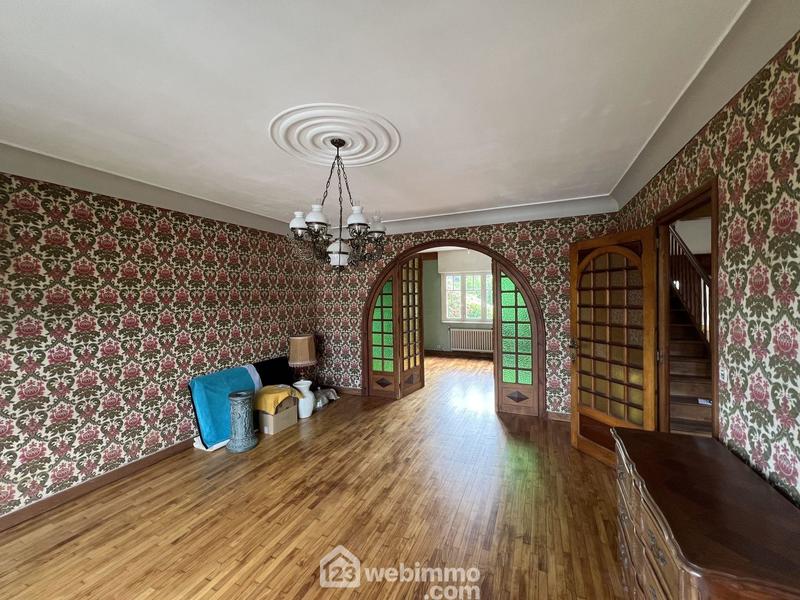 Maison - 157 m² - 7 pièces