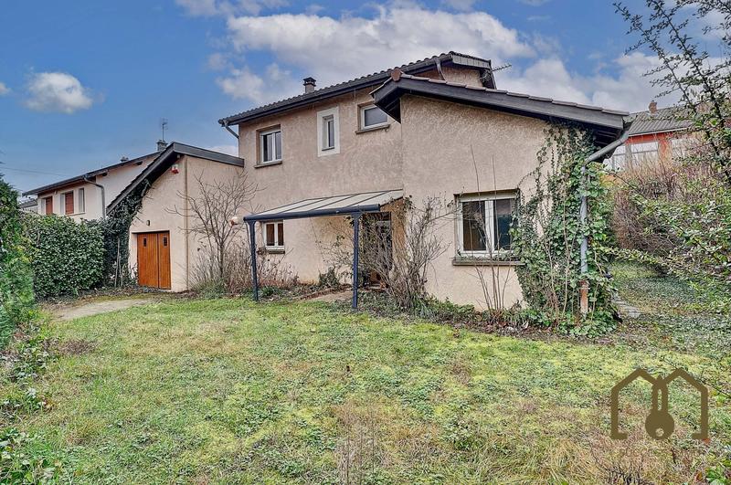 Maison - 176 m² - 7 pièces