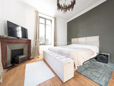 Villa - 188 m² - 7 pièces