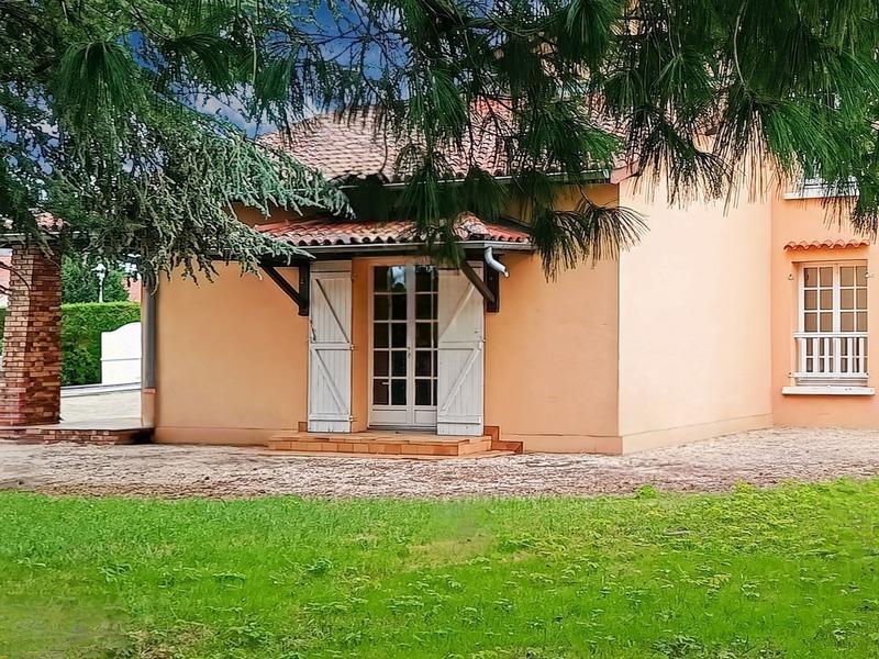 Maison - 136 m² - 5 pièces