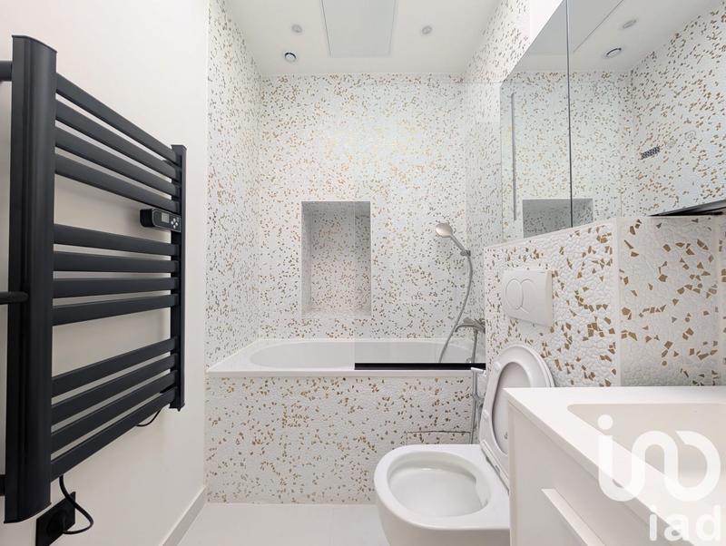 Appartement - 138 m² - 6 pièces