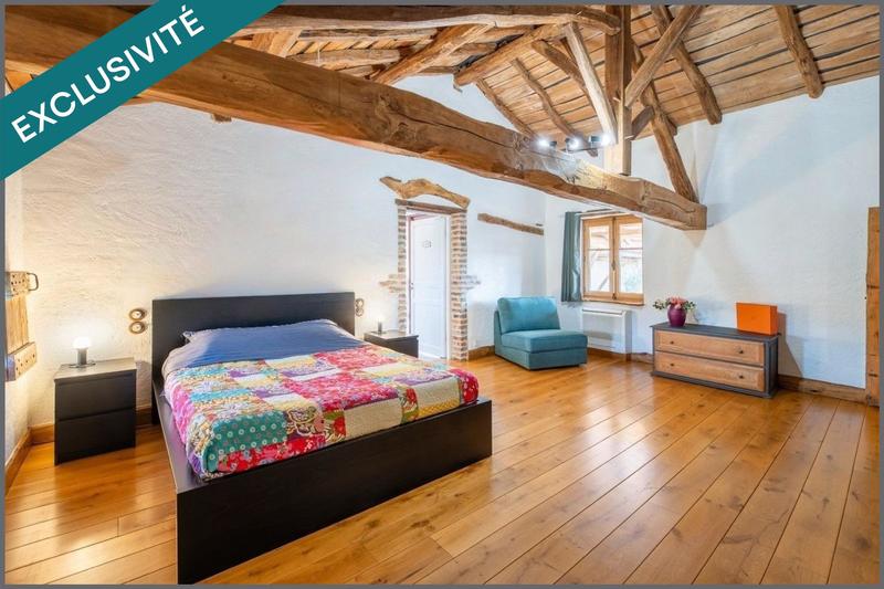 Maison - 327 m² - 7 pièces