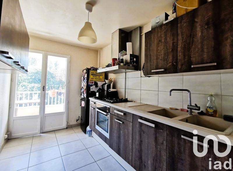 Appartement - 77 m² - 4 pièces