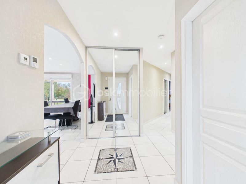 Maison - 107 m² - 5 pièces