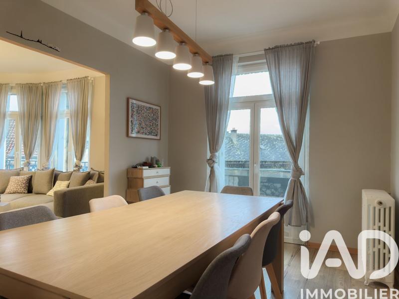Appartement - 93 m² - 4 pièces