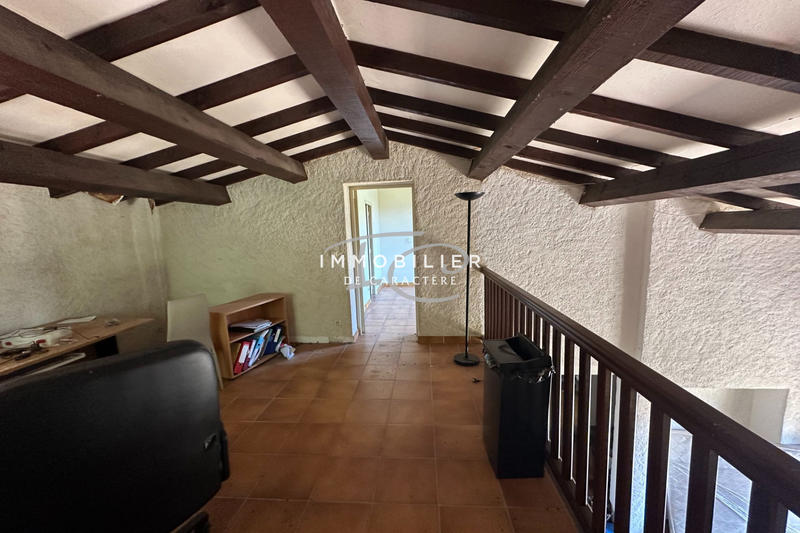 Maison - 147 m² - 5 pièces