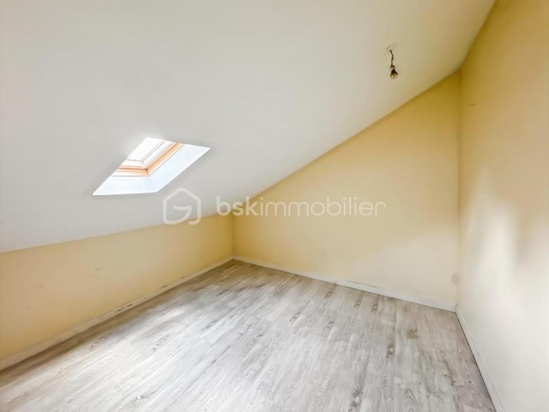 Maison - 74 m² - 6 pièces