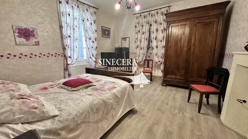 Maison ancienne - 175 m² - 7 pièces