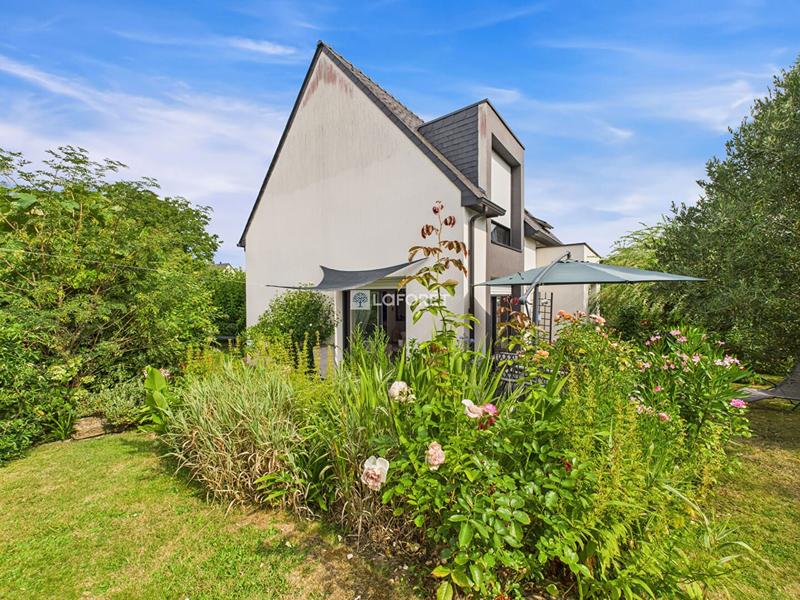 Maison - 101 m² - 5 pièces