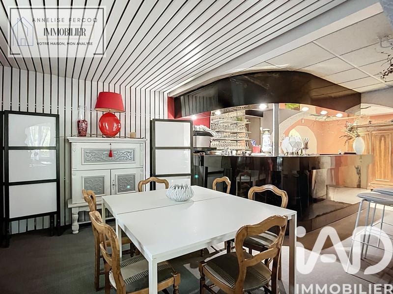 Maison - 390 m² - 13 pièces