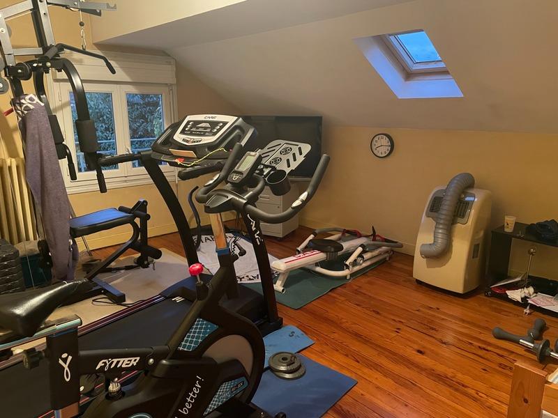 Maison de ville - 260 m² - 8 pièces