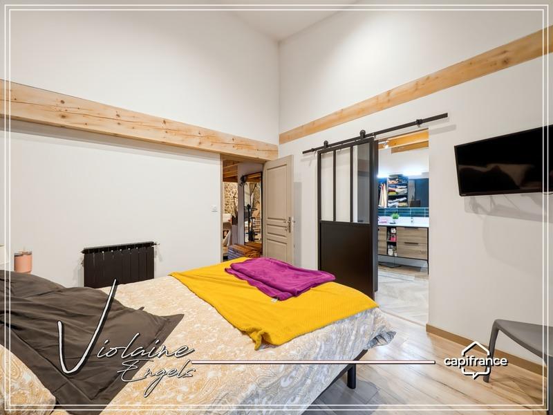 Maison de village - 285 m² - 9 pièces