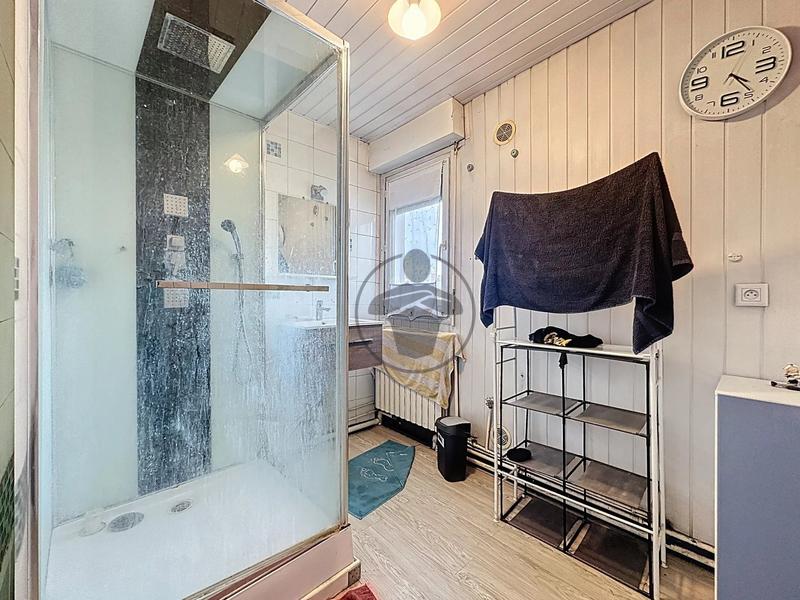 Maison - 137 m² - 5 pièces