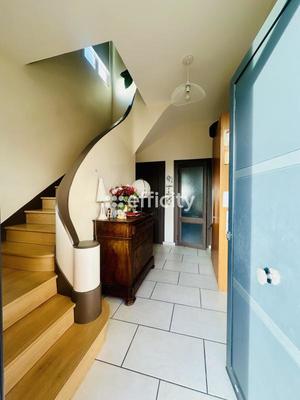 Maison - 160 m² - 7 pièces