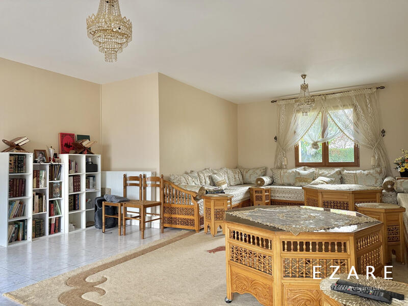 Maison - 188 m² - 6 pièces