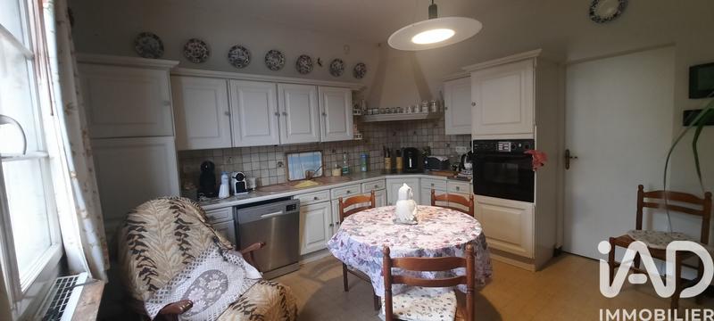 Maison - 218 m² - 6 pièces