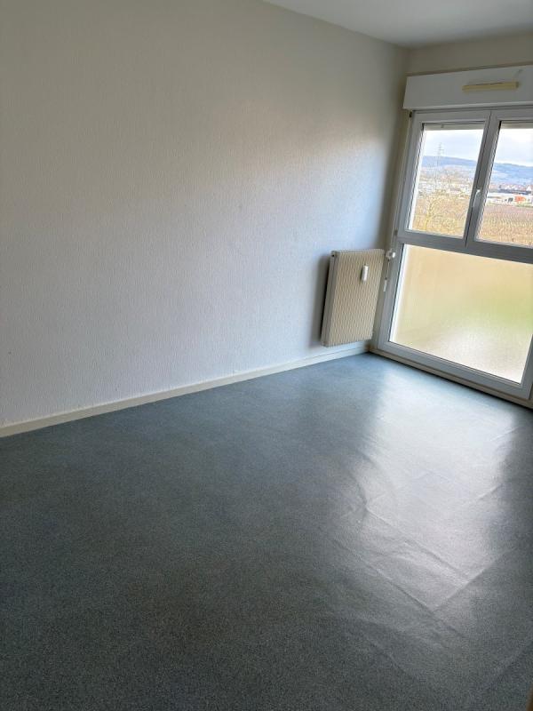 Appartement - 79 m² - 4 pièces