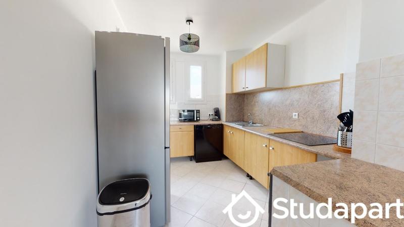 Chambre - 11 m² - 1 pièce