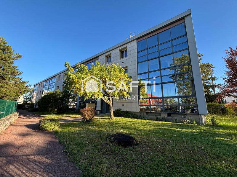 Appartement - 77 m² - 4 pièces