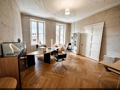 Immeuble - 329 m² - 9 pièces