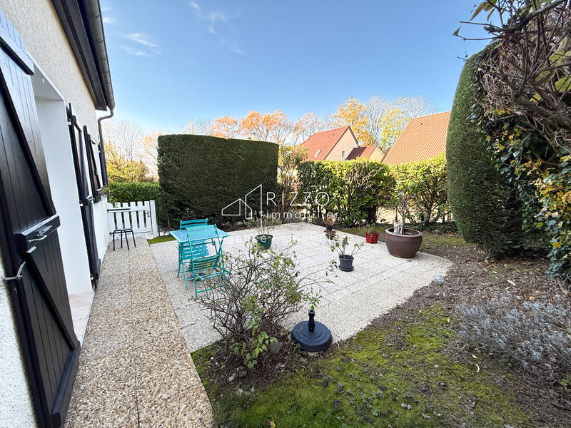 Maison - 121 m² - 5 pièces